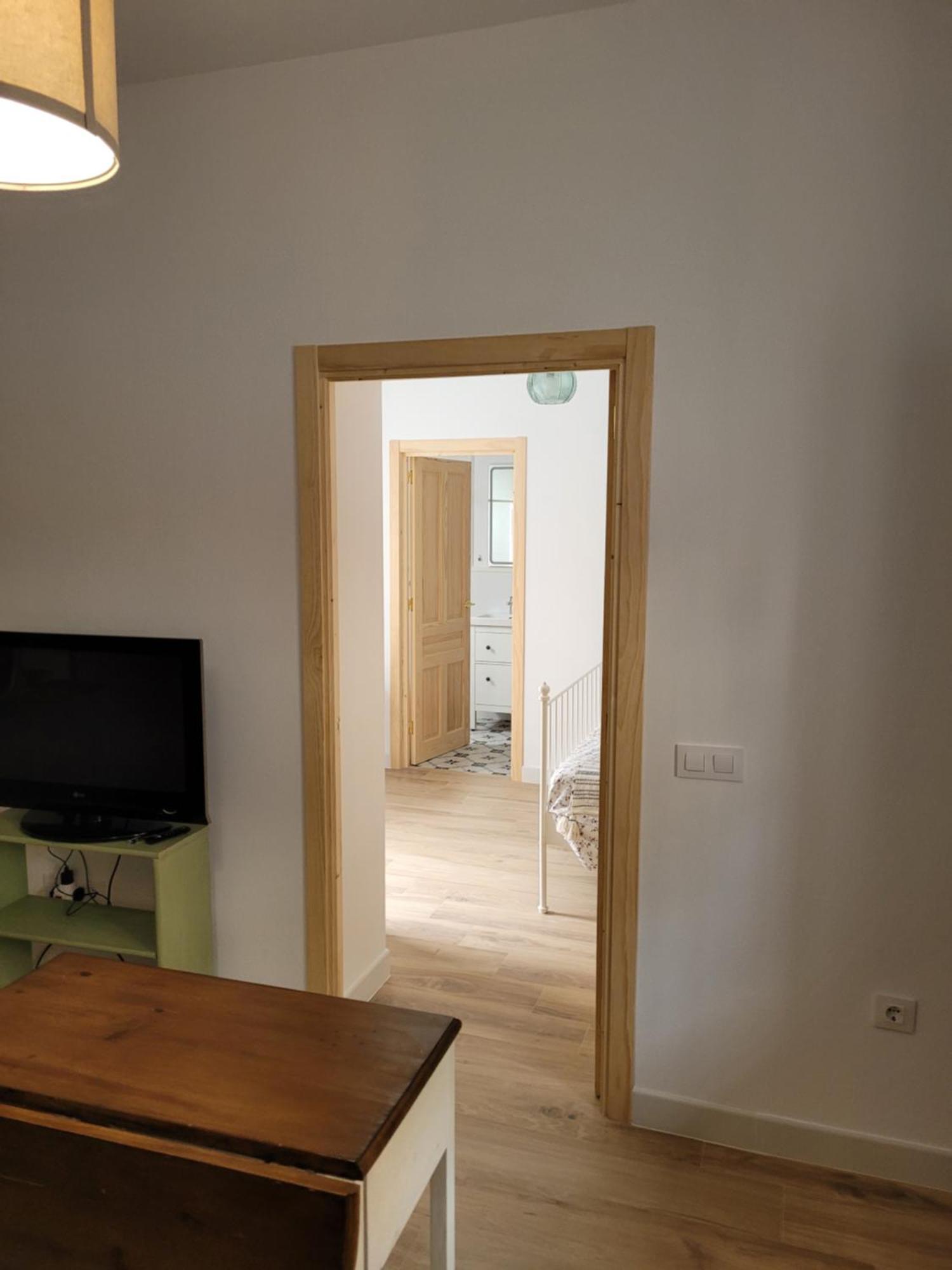 Apartamento Con Wifi, Patio Y Garaje Privado Alcalá de Guadaira Exterior foto